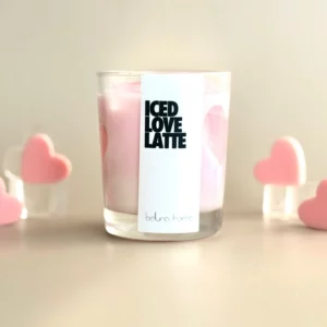 Iced Love Latte Kerze im Glas mit Erdbeere und Vanille handgemacht
